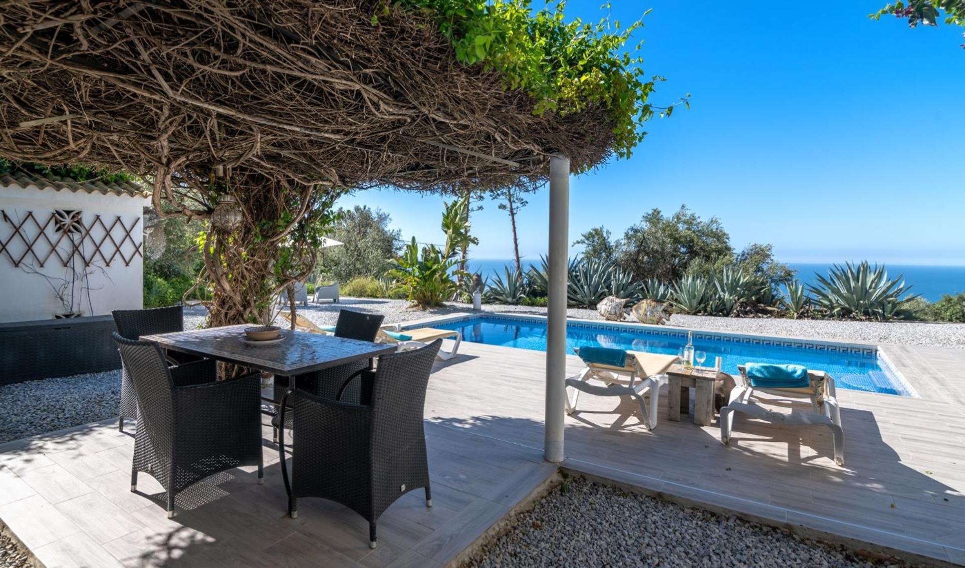 Campo Agave Luxury Tents Sayalonga Εξωτερικό φωτογραφία