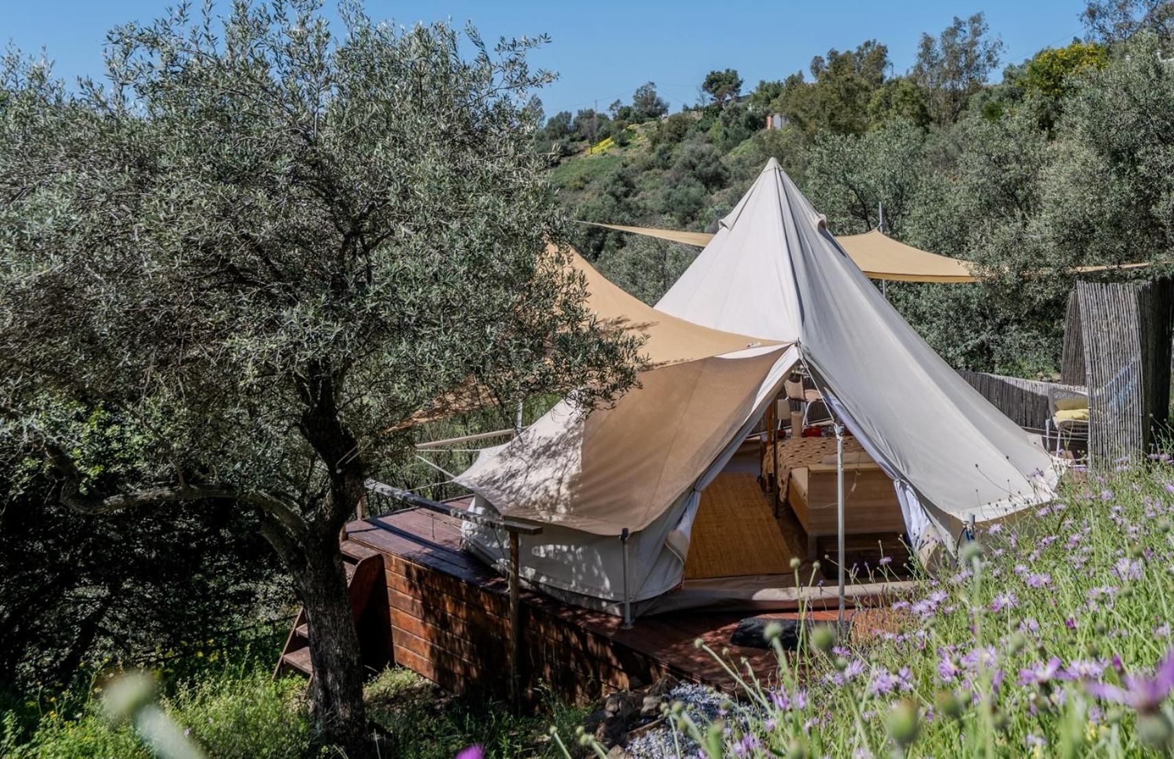 Campo Agave Luxury Tents Sayalonga Εξωτερικό φωτογραφία